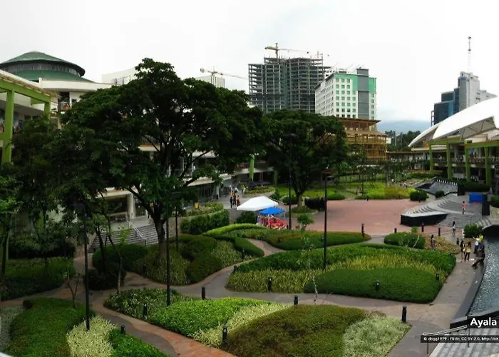 Hotel Zen S Residences